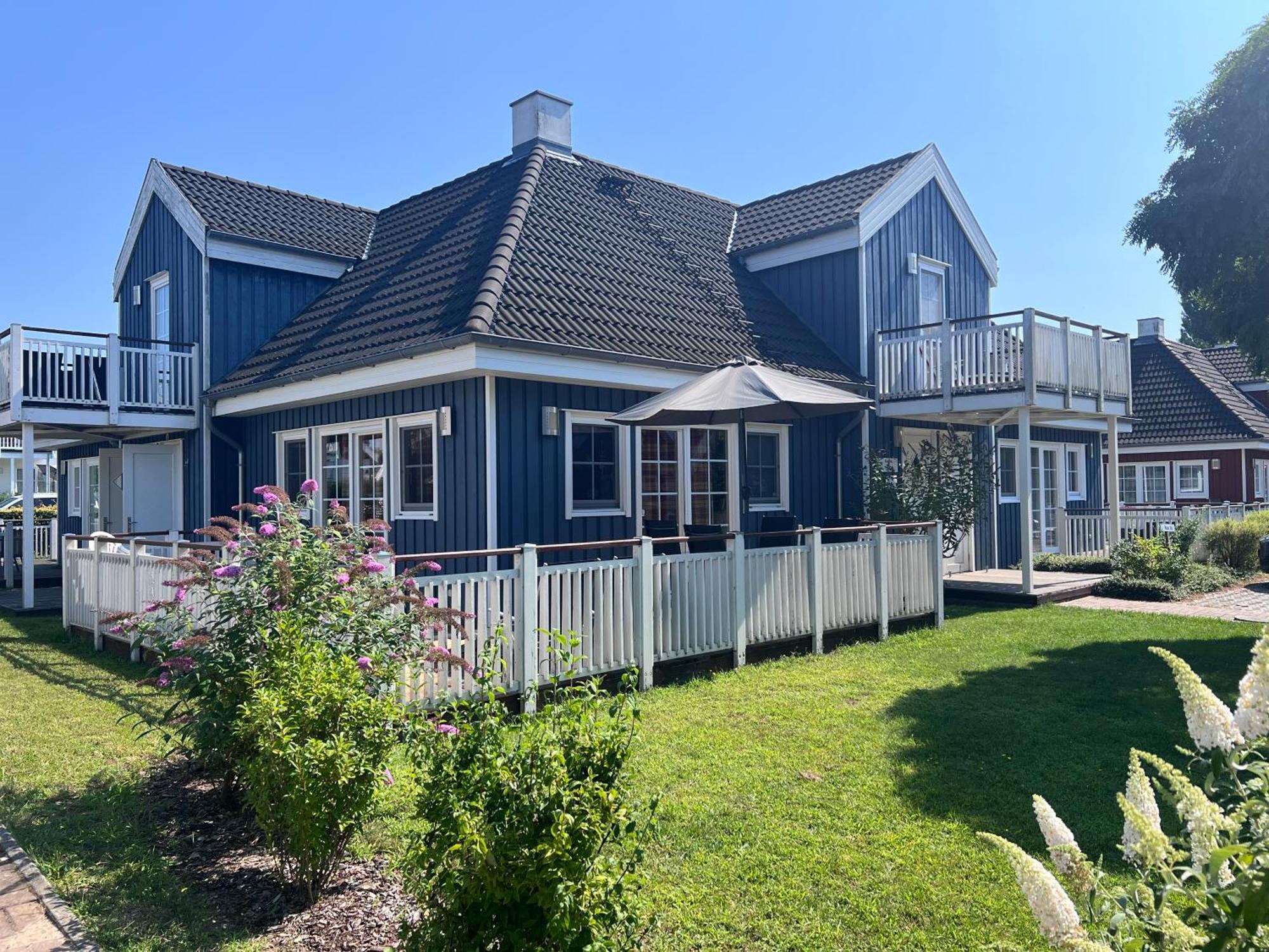Blaues Haus Am See Wendisch Rietz Exterior photo